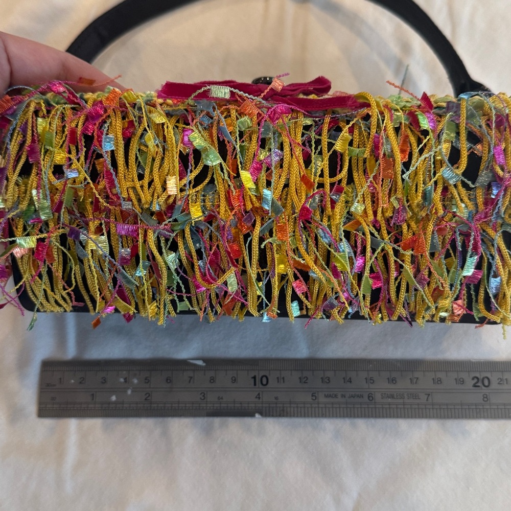 Colorful Fringe Handbag - Picture 3 of 4
